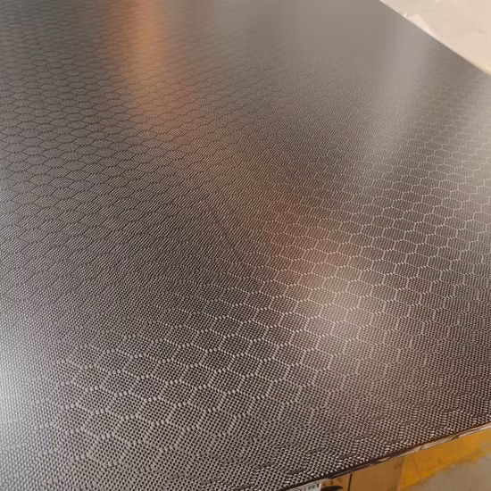 Laser in fibra di ferro acciaio SS304 3000W CNC tagliatrice per lamiera laser in fibra Raycus
